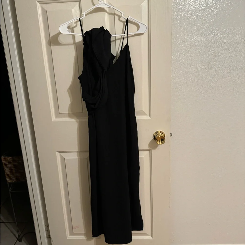 Making The Cut Elegant Evening Gown -wrap makes several - Picture 2 of 4
